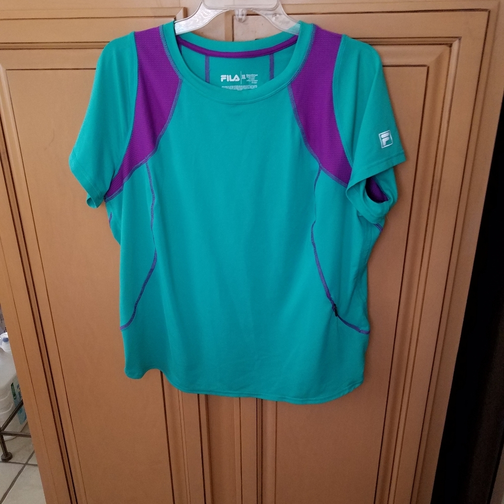 Fila Women's Turquoise/Purple Short Sleeve Shirt Size XXL